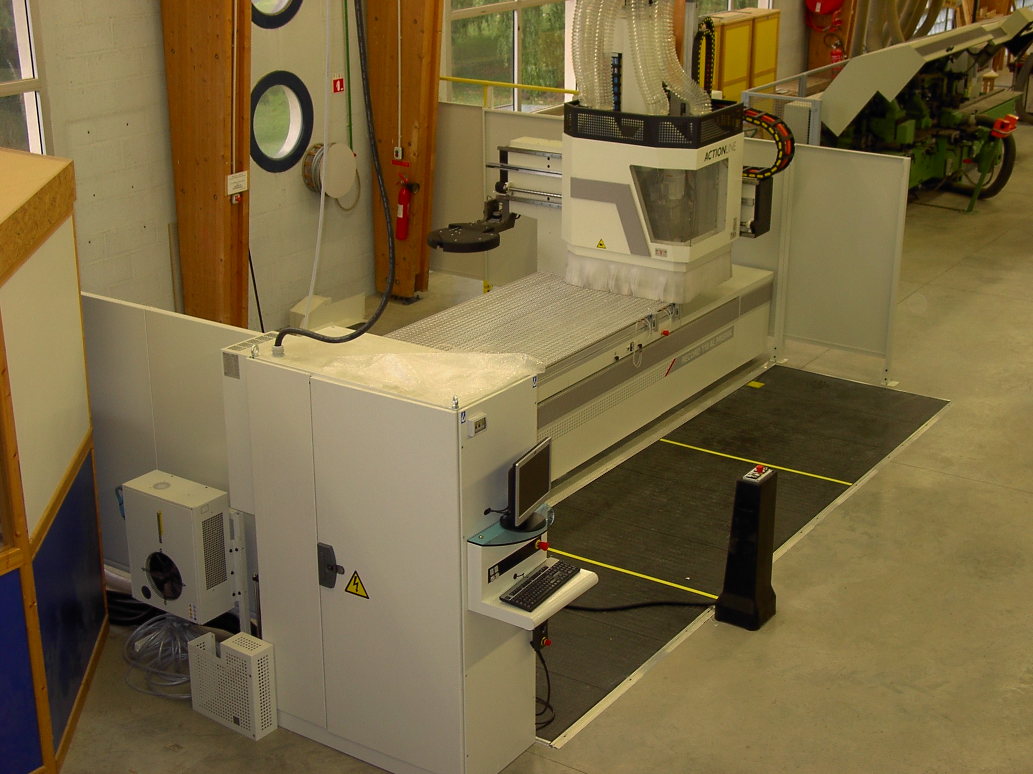 Dfonceuse  commande numrique 5 axes